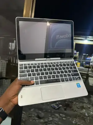 Laptop HP EliteBook Revolve 810 G3 Tablet 8GB Intel Core I5 SSD 256GB
