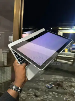 Laptop HP EliteBook Revolve 810 G3 Tablet 8GB Intel Core I5 SSD 256GB