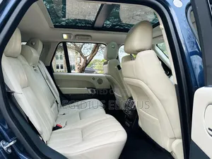 Land Rover Range Rover Vogue 2015 Blue