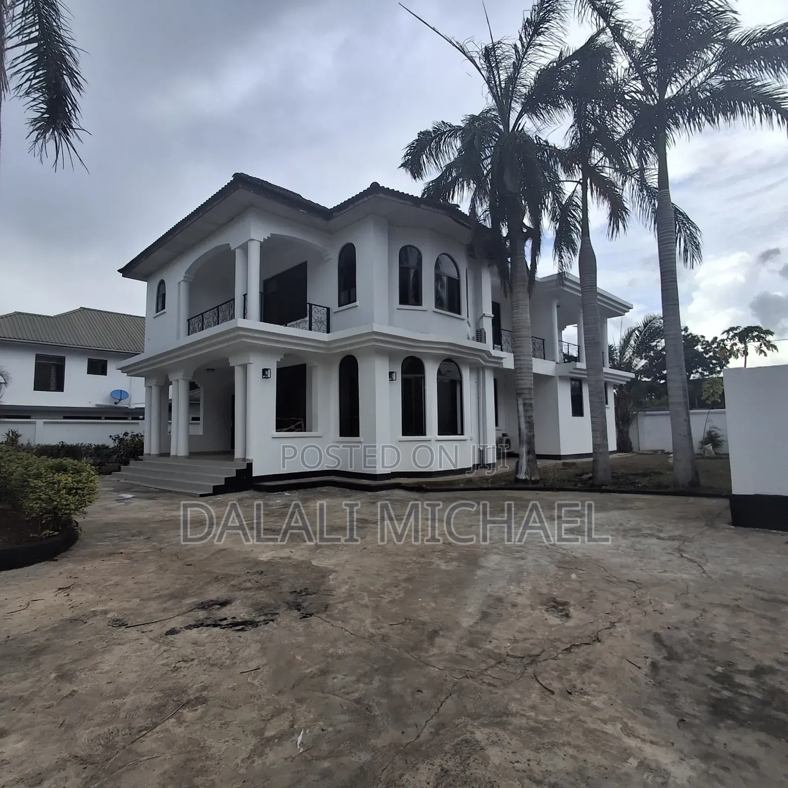 5bdrm House in Mbezibeach for rent