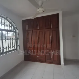 5bdrm House in Mbezibeach for rent
