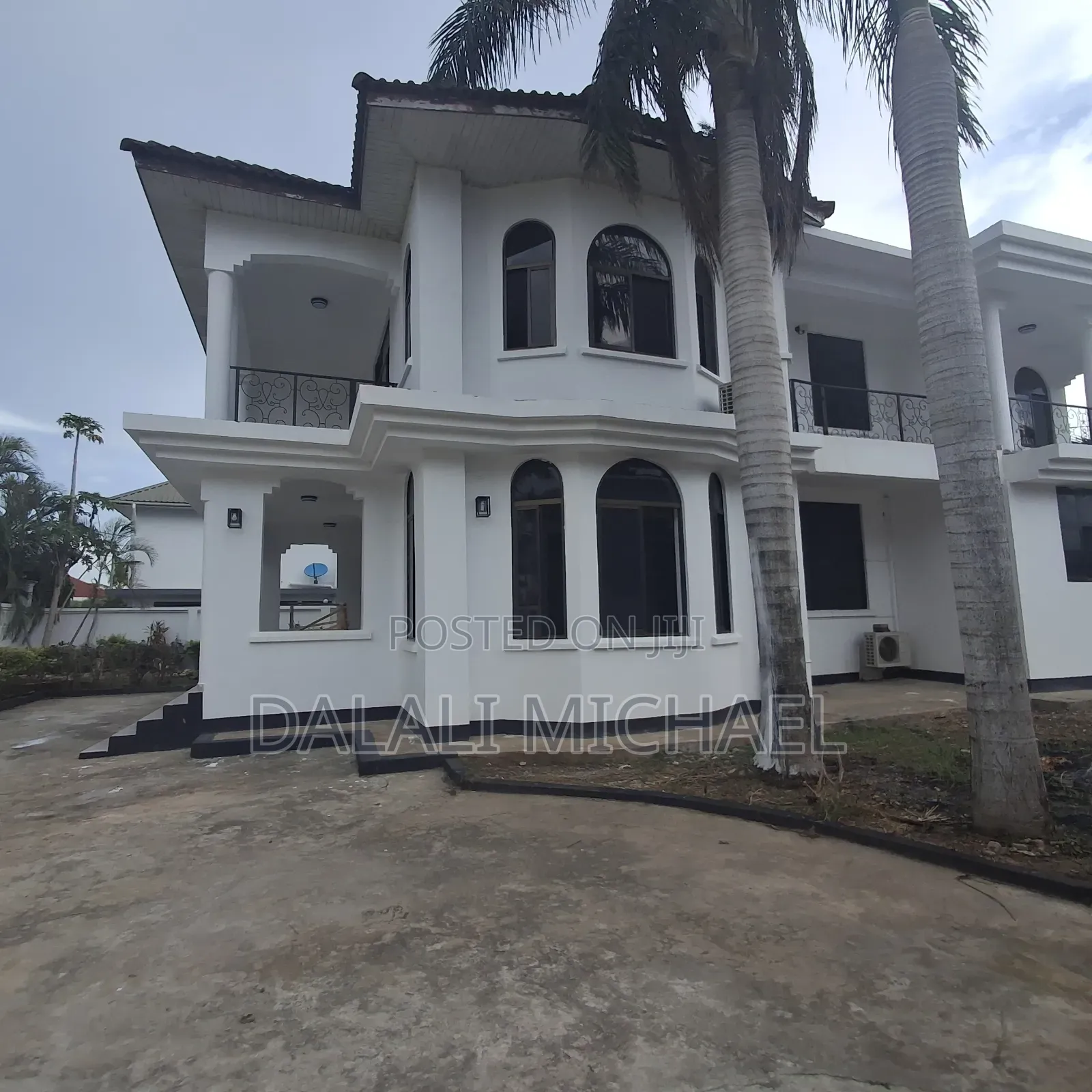 5bdrm House in Mbezibeach for rent