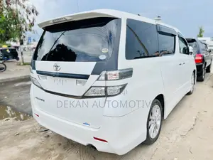 Toyota Alphard 2.4 Hybrid AWD 2009 White