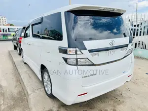 Toyota Alphard 2.4 Hybrid AWD 2009 White
