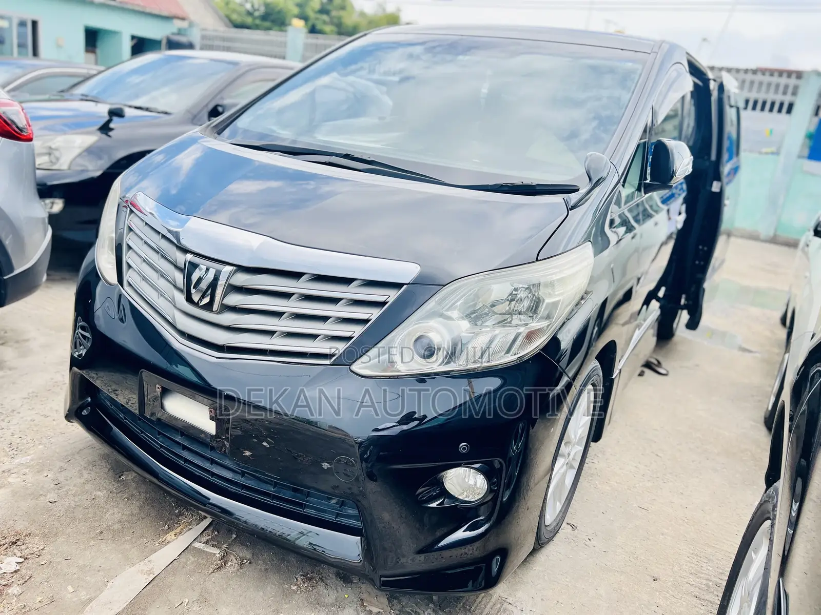 Toyota Alphard 2.4 Petrol FWD 2008 Black