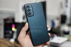 Samsung Galaxy M23 128 GB Black