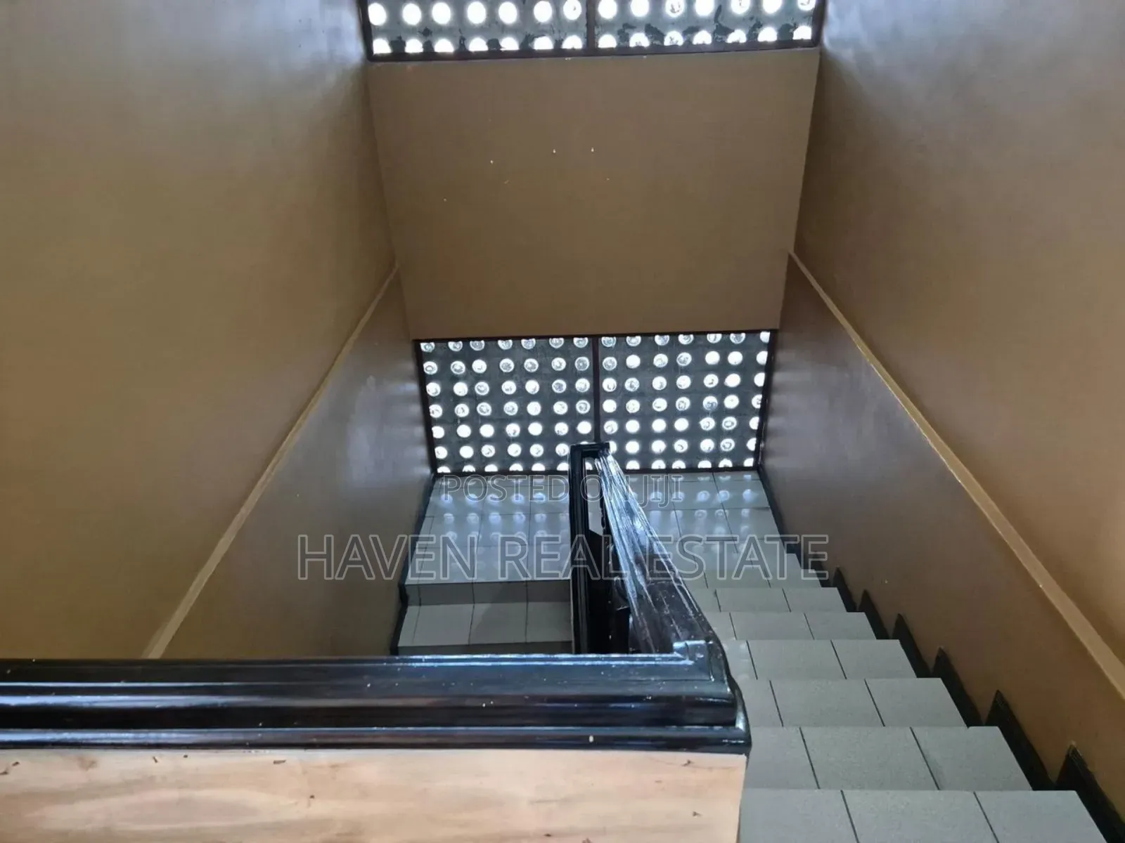 4bdrm House in Mikocheni for sale