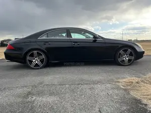 Mercedes-Benz CLS 2005 Black
