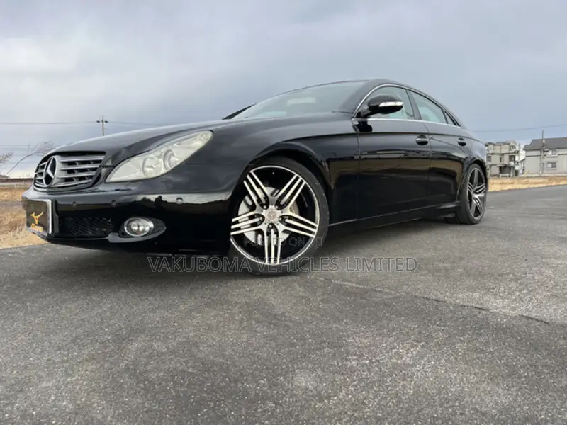 Mercedes-Benz CLS 2005 Black