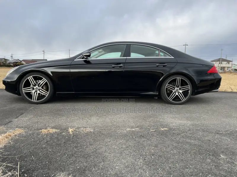 Mercedes-Benz CLS 2005 Black