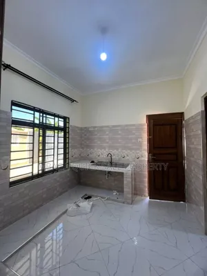 3bdrm House in Kunduchi for rent
