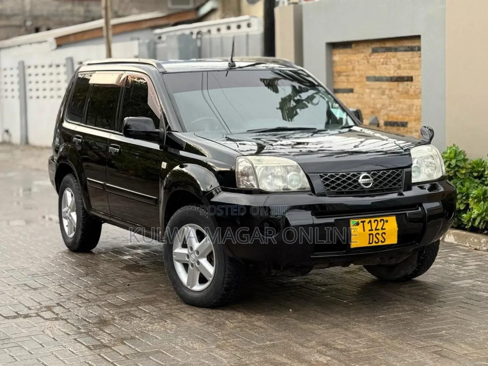 Nissan X-Trail 2005 Black