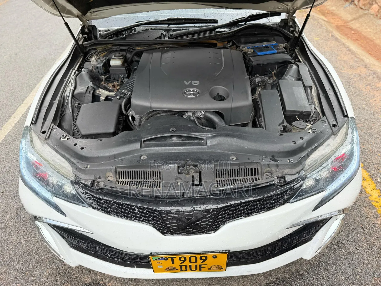 Toyota Mark X 2012 White
