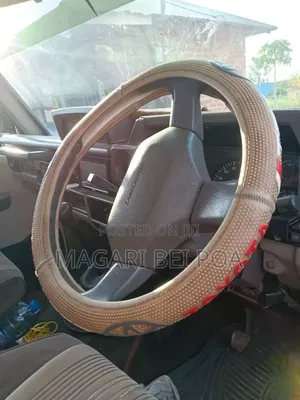 Toyota Land Cruiser Prado 2000 Red