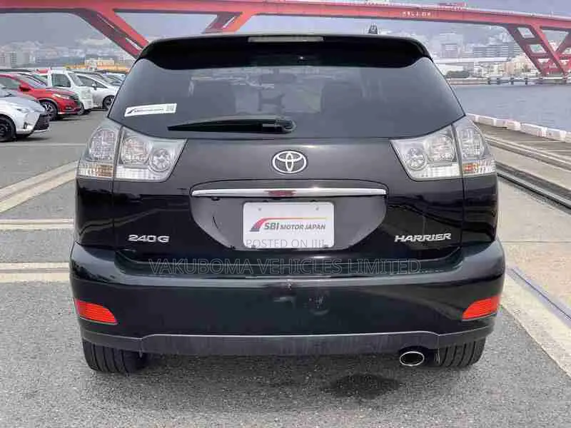 Toyota Harrier 2006 Black