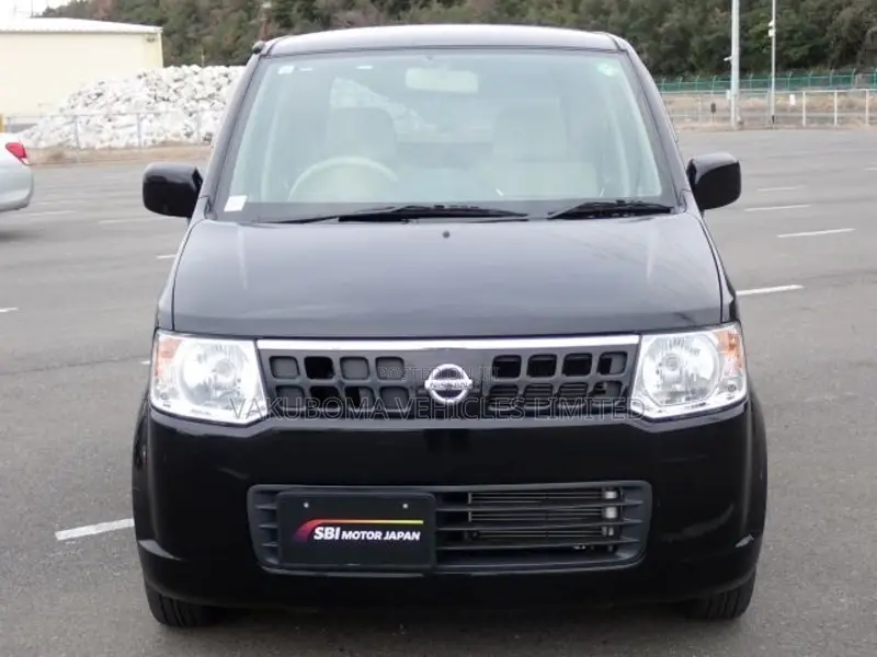Nissan Otti 2008 Black