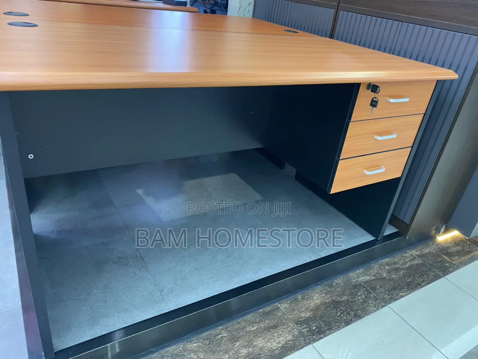Quality Wooden Table( Office/Study Table)