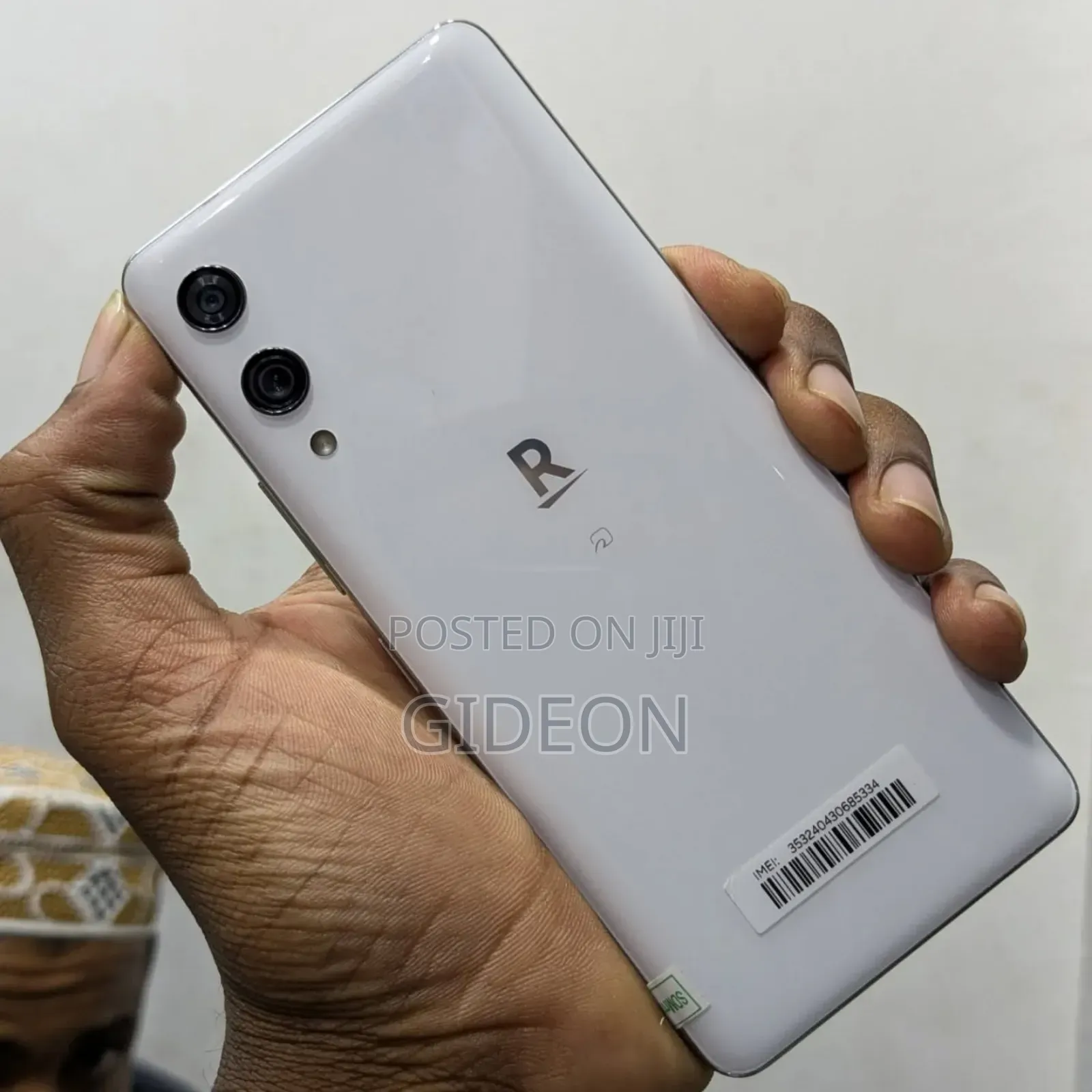 Rakuten Hand 5G 128 GB White