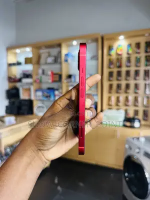 Apple iPhone 13 256 GB Red