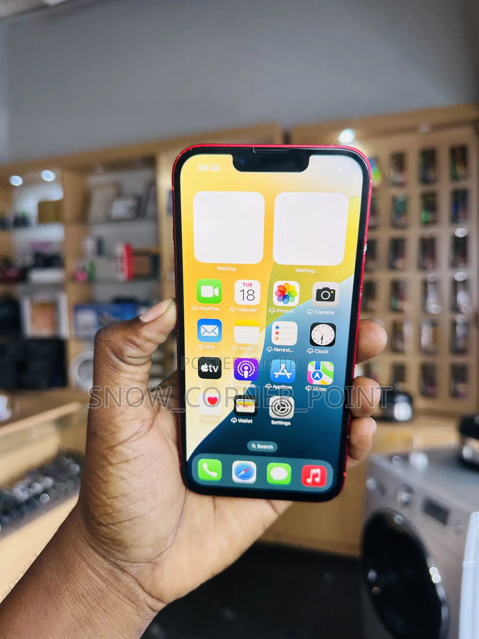 Apple iPhone 13 256 GB Red