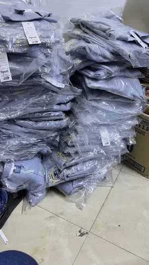 T Shirt Kali Za Kuvutia