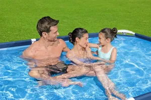 Swimming Pool (3-5 People)