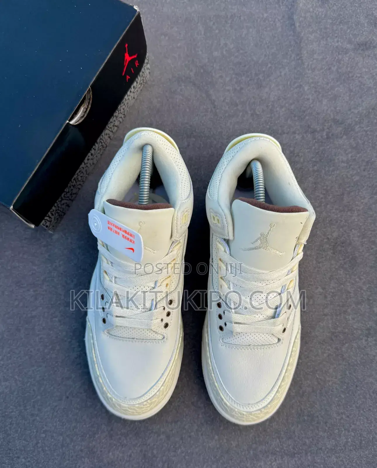 Air Jordan 3 Sneaker