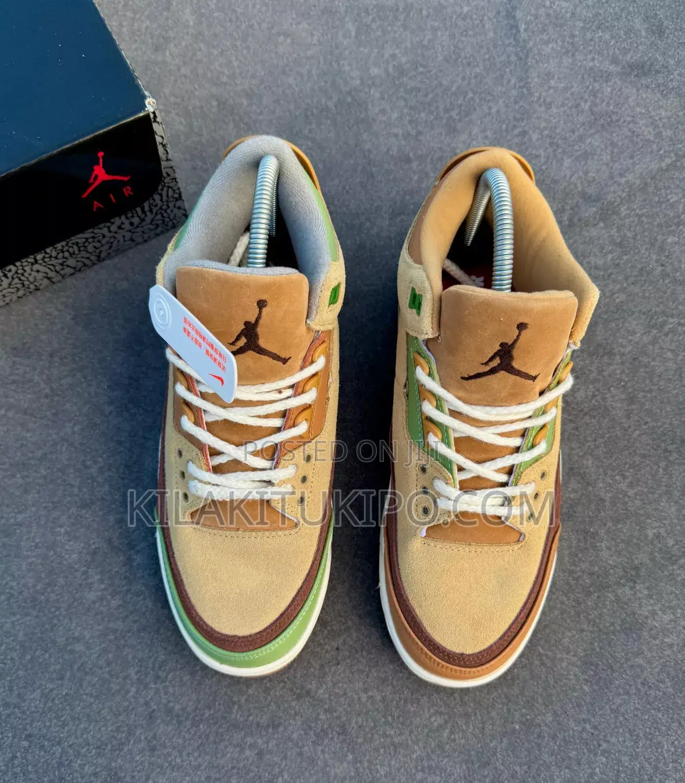 Air Jordan 3 Sneaker