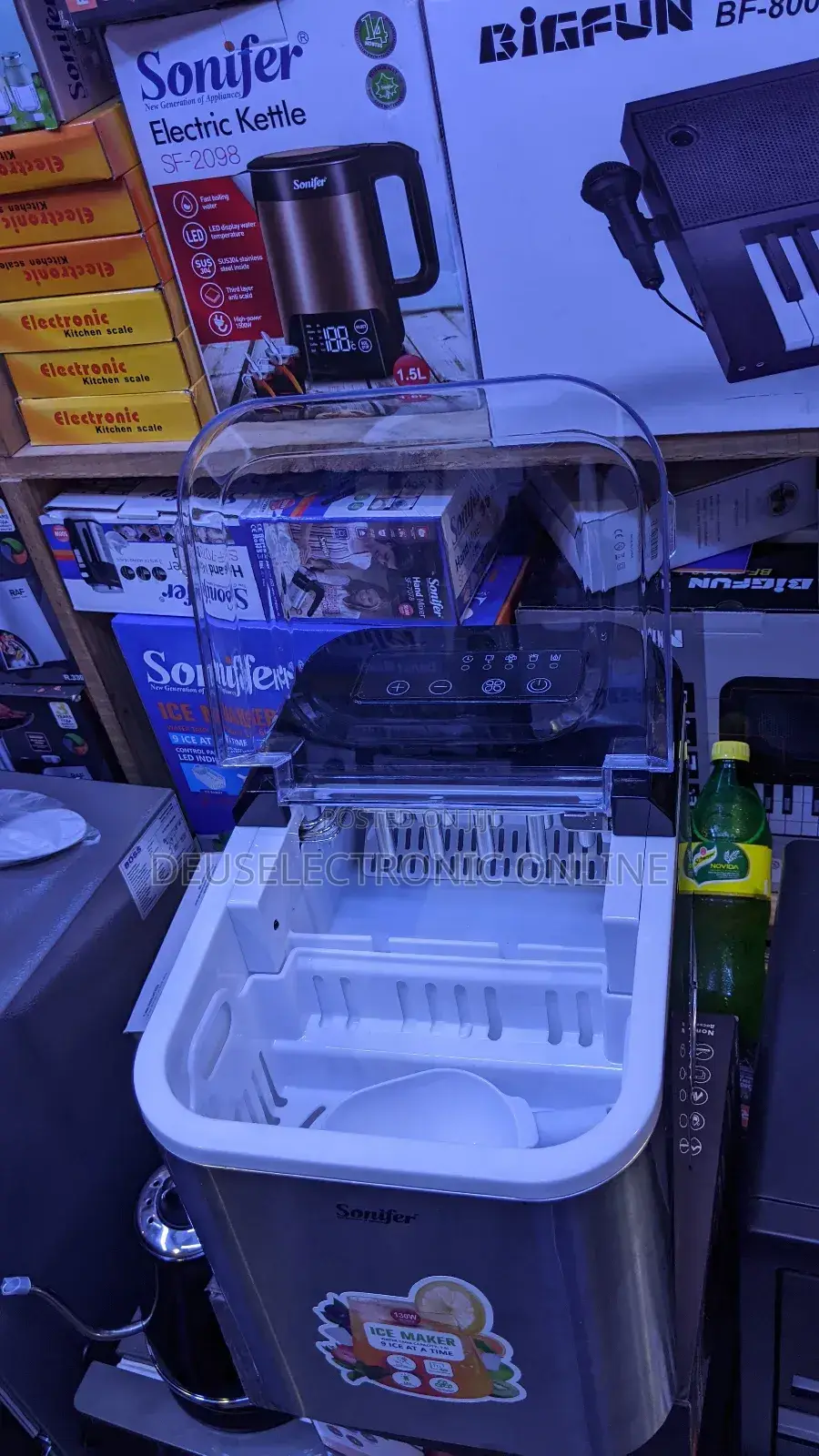 Electric Ice Maker