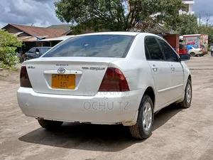 Toyota Corolla 2003 White