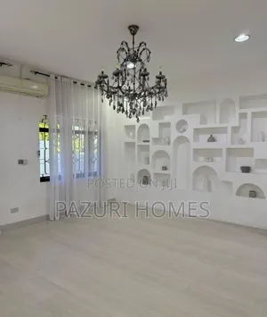 6bdrm House in Kijitonyama for sale