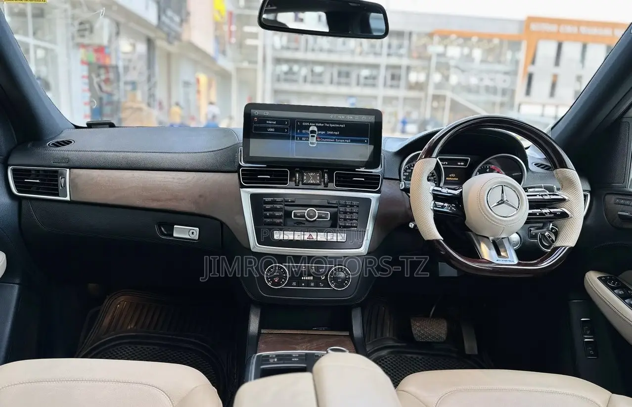 Mercedes-Benz GLC-Class 2016 White