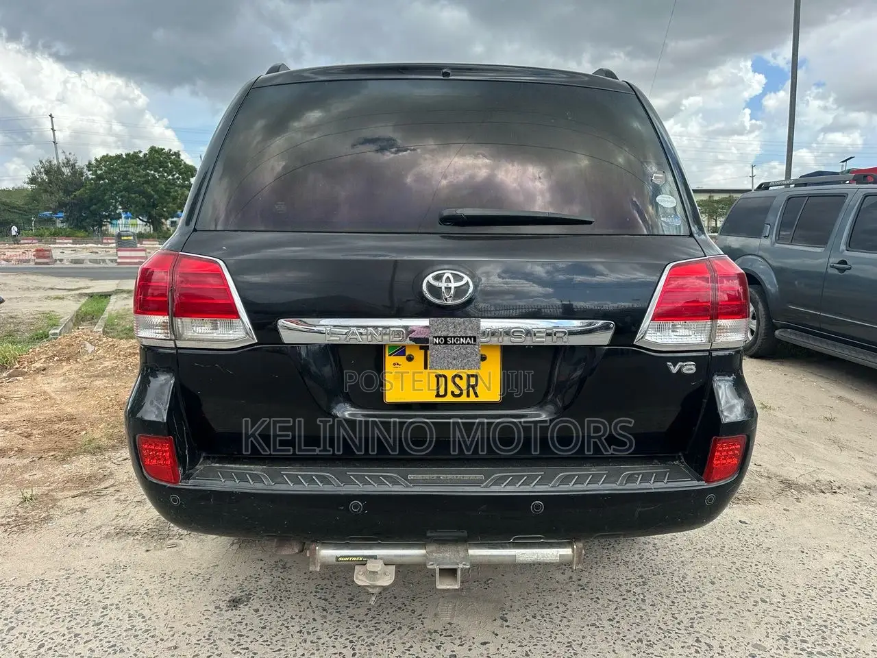 Toyota Land Cruiser 2010 Black
