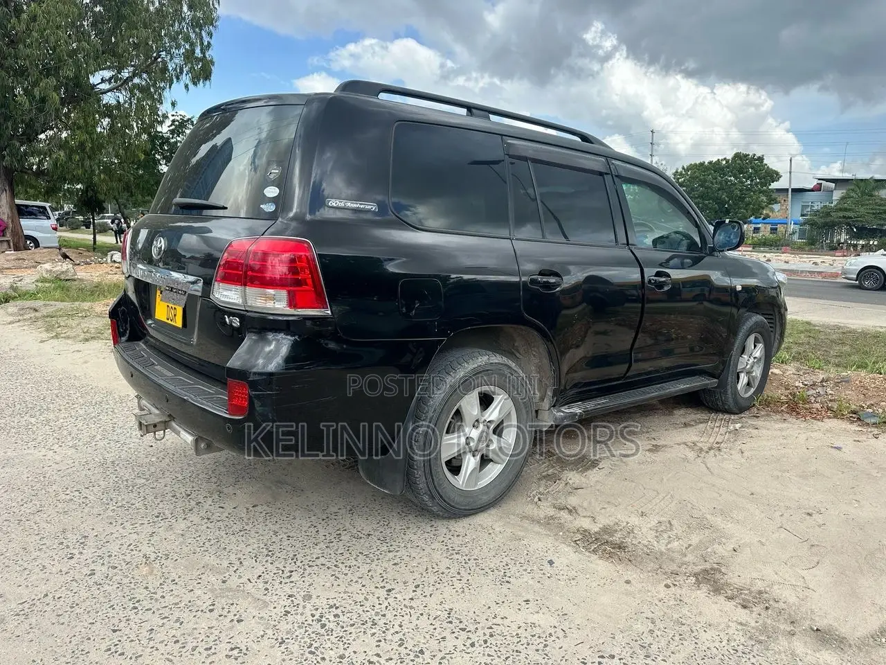 Toyota Land Cruiser 2010 Black
