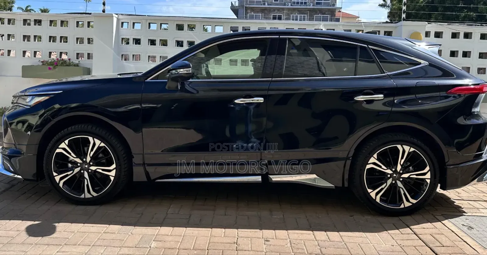 Toyota Harrier 2023 Black