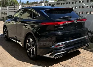Toyota Harrier 2023 Black