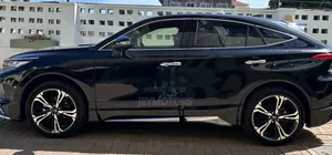 Toyota Harrier 2022 Black