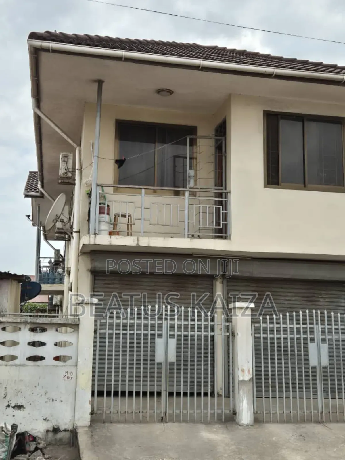 4bdrm Block of Flats in Mwananyamala, Kinondoni for sale