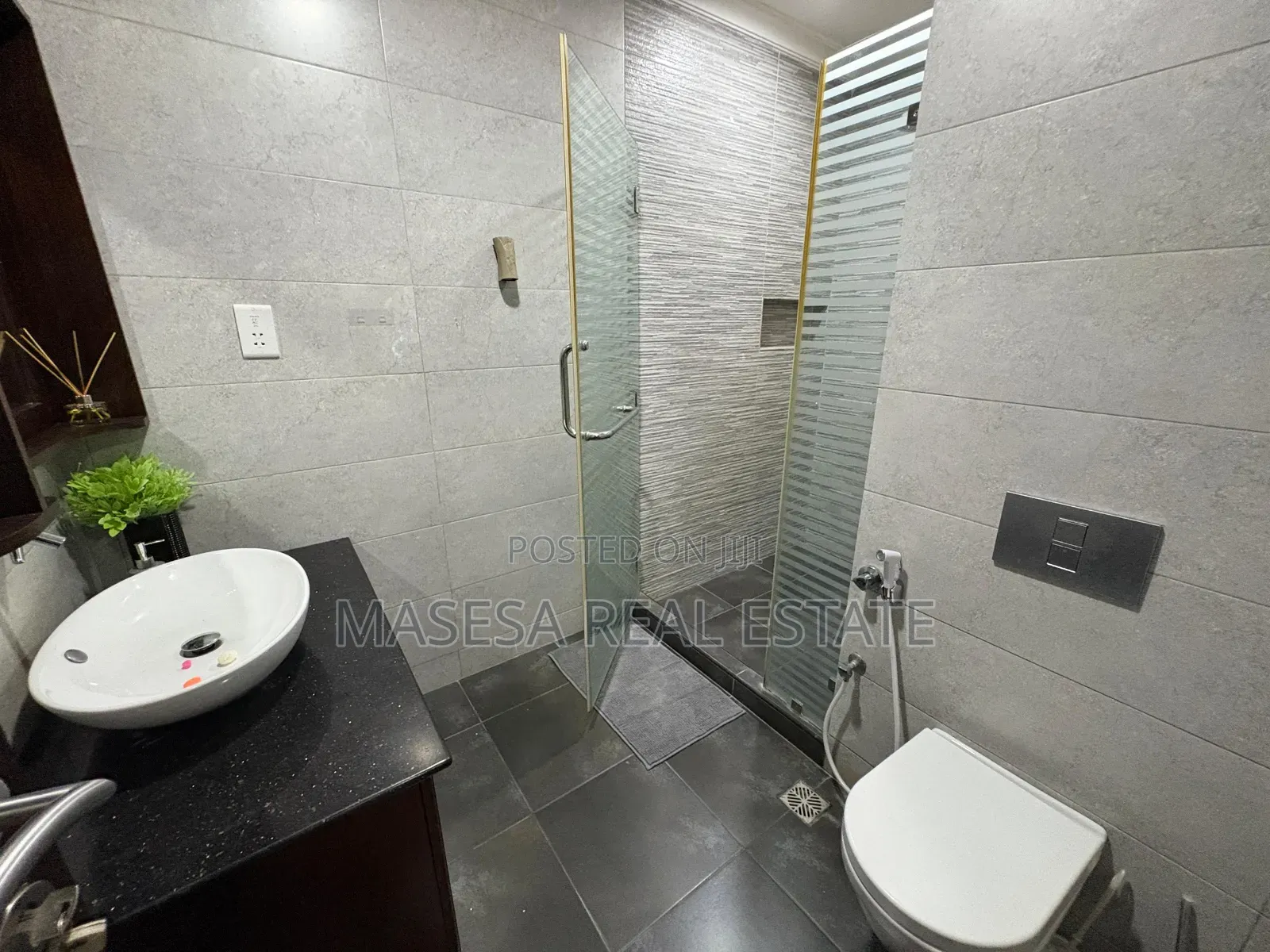 Furnished 2bdrm Apartment in Msasani for rent