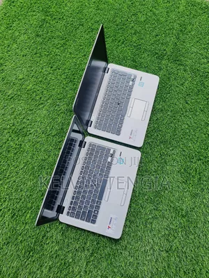 Laptop HP EliteBook 820 G3 8GB Intel Core I3 SSD 256GB