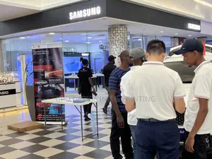 Rollupbanner Safi Sana Tuone