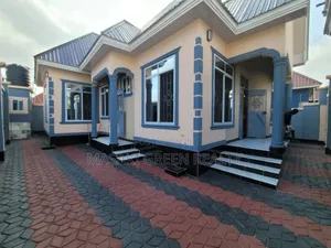 4bdrm House in Mbagala Estate, Kinondoni for sale