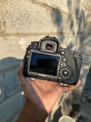 Canon 5d Mark Iii With Lens