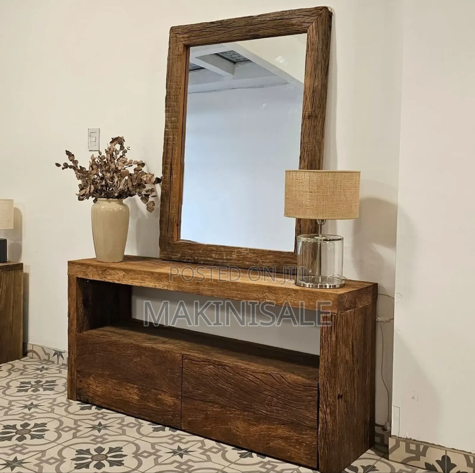 Dressing Table Nzuri Sana