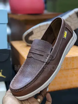 Casual and Fashion Simple Shoes