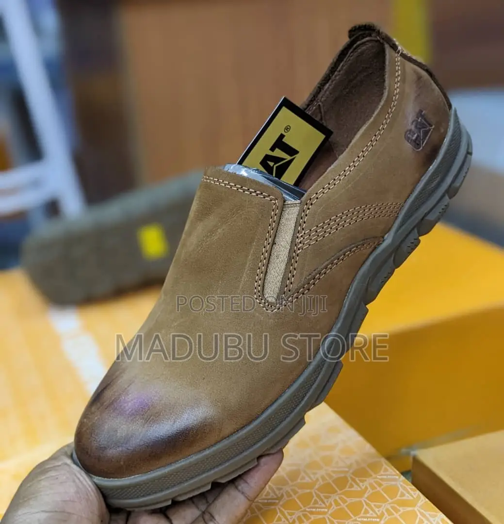 Short Cat Shoes