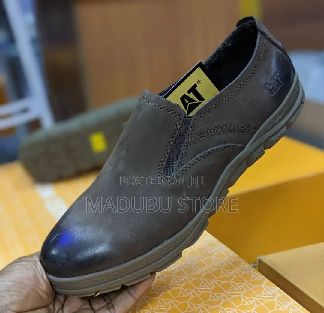 Short Cat Shoes