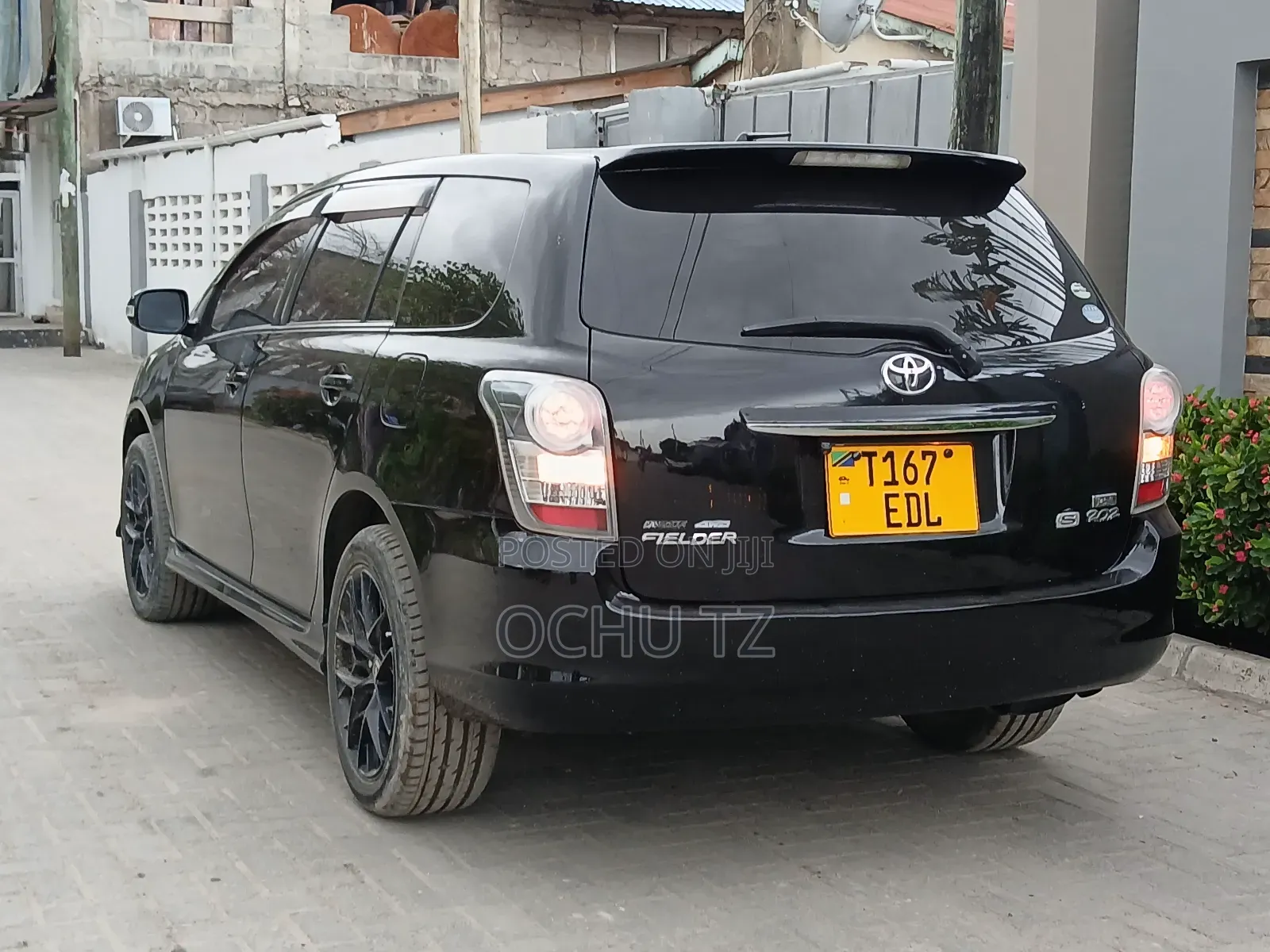 Toyota Corolla Fielder 2011 Black