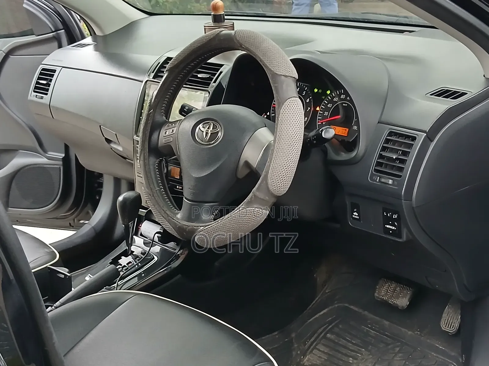 Toyota Corolla Fielder 2011 Black