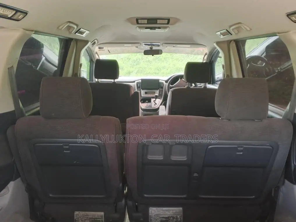 Toyota Alphard 2005 White